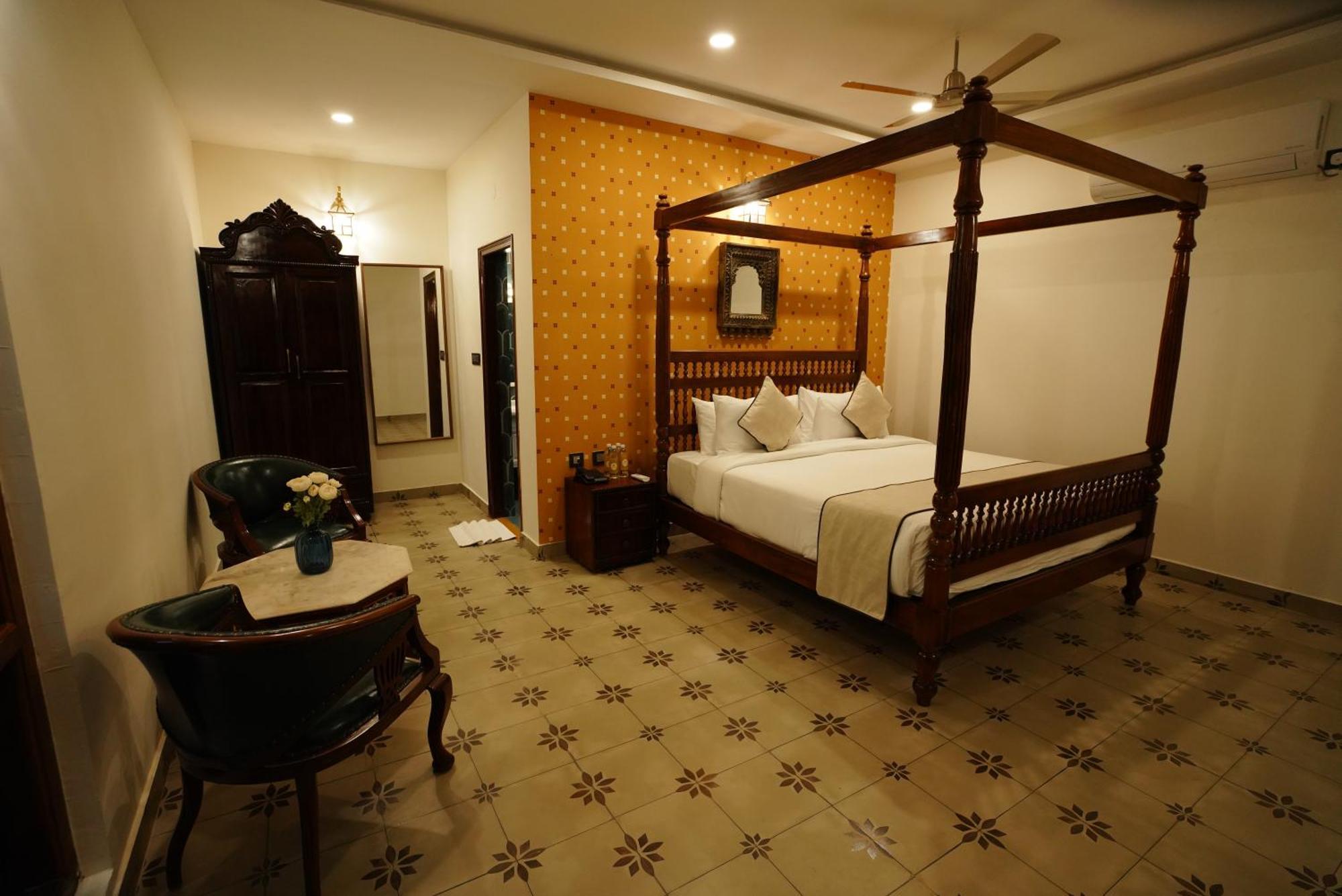 Brown Town Resort & Spa 海得拉巴 外观 照片