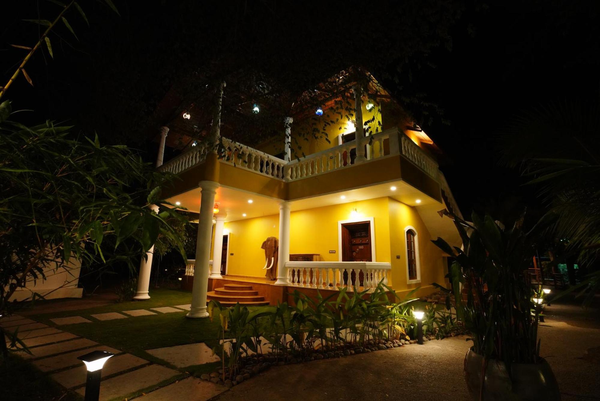 Brown Town Resort & Spa 海得拉巴 外观 照片